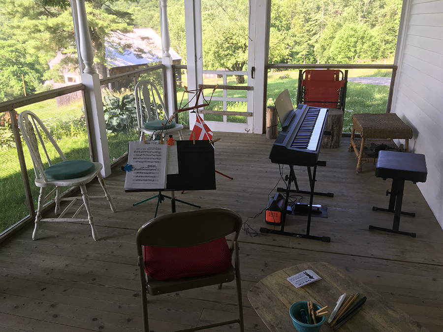 The porch, ready for tunes.